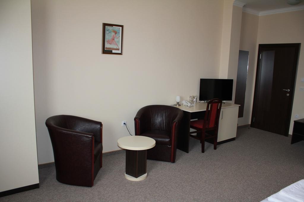 Hotel Feniks Požarevac Quarto foto